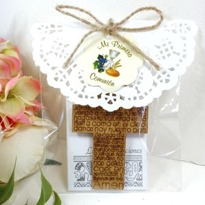 Cross Our Father First Communion Party Favors. Cruz llavero primera comunión.